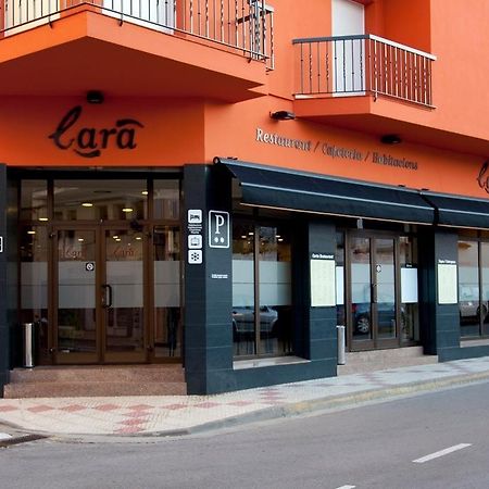 Hostal Lara Llança Zewnętrze zdjęcie
